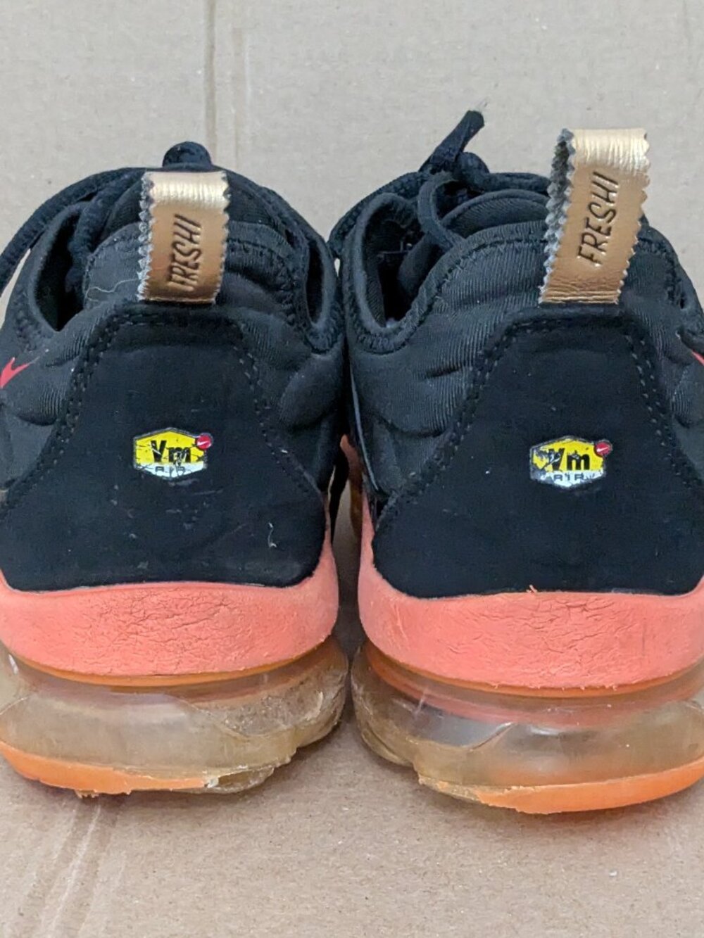 Nike Air VaporMax Plus TN Casual Shoes Mens Walking Shoes Black Orange Size 8 - Picture 8 of 16